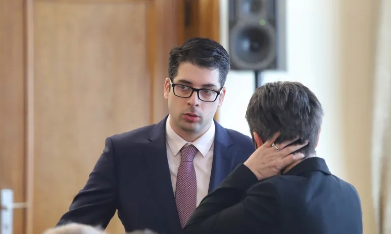 Пеканов: Липсващата визия в сектор Енергетика спъва изпращането на Плана за възстановяване - Tribune.bg