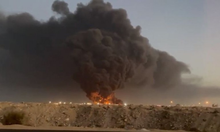 Терористична атака в Саудитска Арабия, удариха петролна база - Tribune.bg