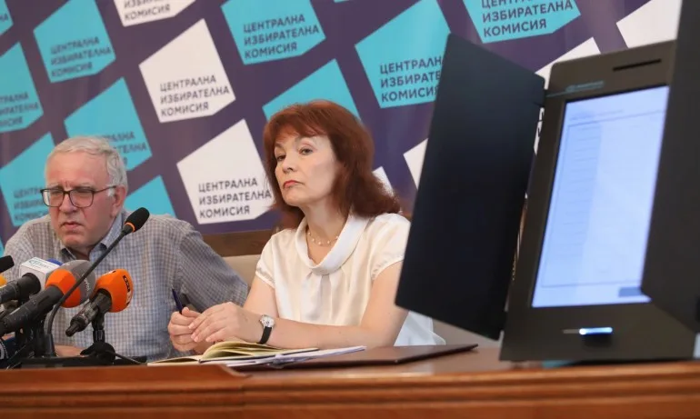 ЦИК: За да гласувате с машина, трябва да преодолеете психологическия проблем - Tribune.bg