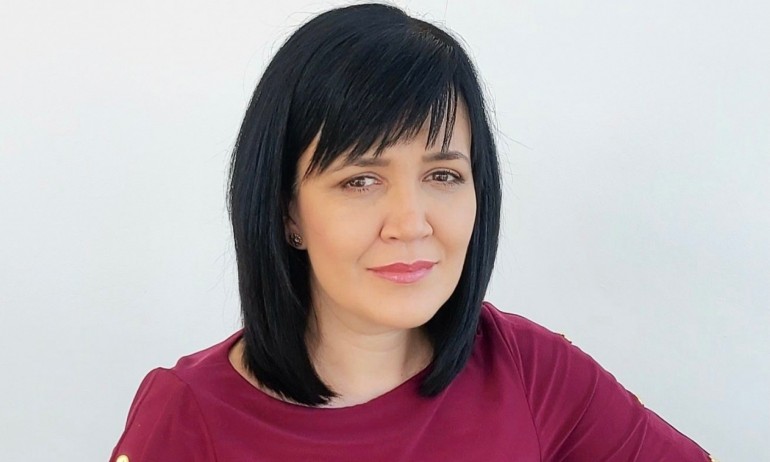 Ирена Тодорова: Времето за непопулярните решения е в началото на мандата - Tribune.bg