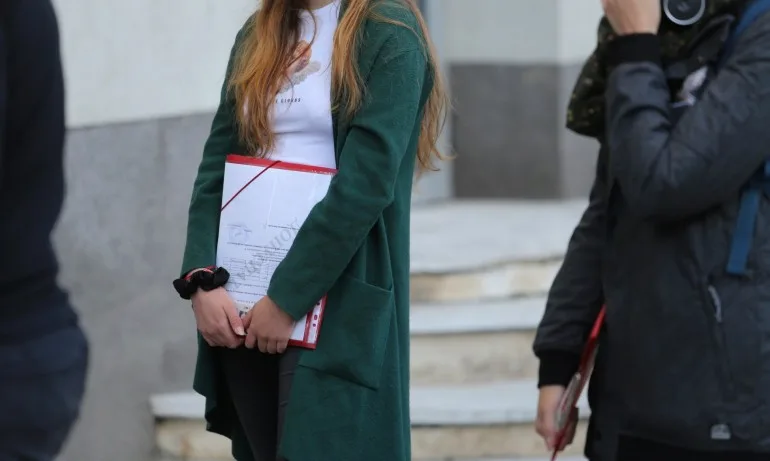 Зрелостниците разсъждаха върху смисъла на благодеянието в Песента на колелетата на Йовков - Tribune.bg