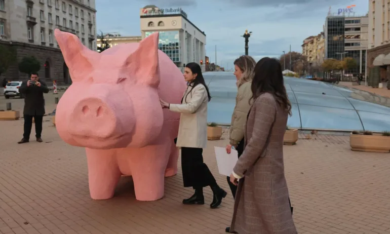 Горан Благоев: Искали да му избодат очите, те му изписали и вежди - Tribune.bg