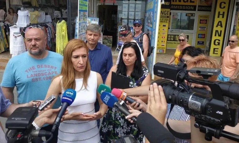 Ангелкова: Извършваме мащабни проверки за нерегламентирана туристическа дейност, безкомпромисни сме при нарушения - Tribune.bg