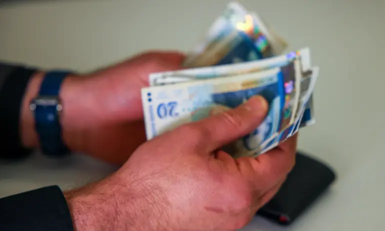 Инфлацията през декември според НСИ: Ядем по-скъпи яйца и месо, но по-евтини цитруси и олио - Tribune.bg