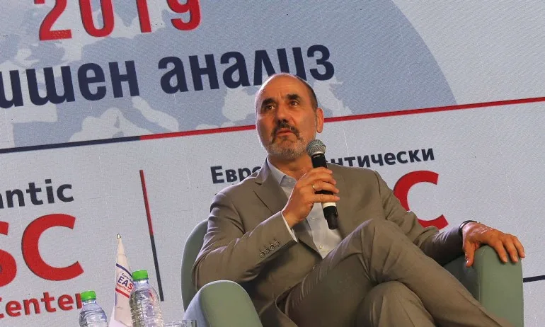 Републиканците на Цветанов питат докога електронното управление ще е само пожелателно - Tribune.bg