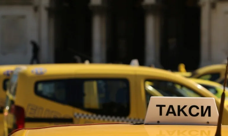 Нова мярка: Държавата да поема част от патентния данък на такситата - Tribune.bg