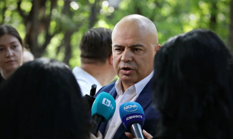 БСП държат мандата до петък, предлагат два варианта за гласуване на Националния съвет - Tribune.bg