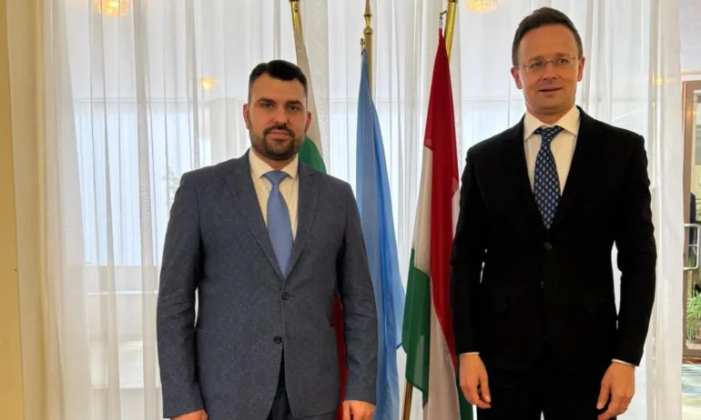 Министър Георг Георгиев и унгарският му колега обсъдиха енергийната сигурност - Tribune.bg
