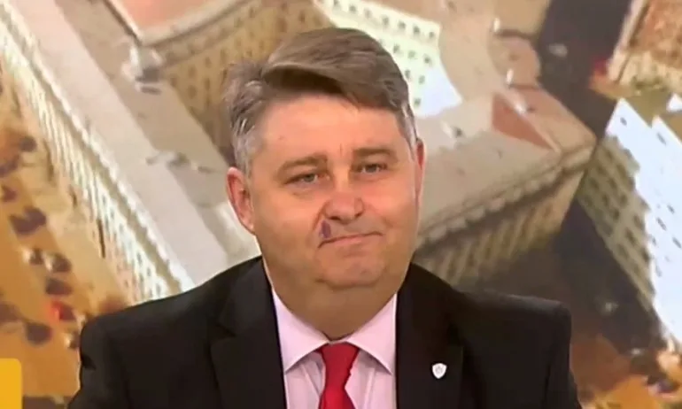 Евгени Иванов: Няма причина за оставката на Гешев, върши си работата - Tribune.bg