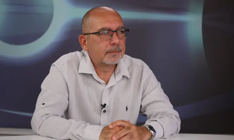 Д-р Стефан Константинов: Всяка власт не бива да сменя директорите на болници - така излиза плявата отгоре - Tribune.bg