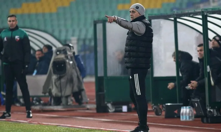 Али Соу остава в ЦСКА по молба на Акрапович - Tribune.bg