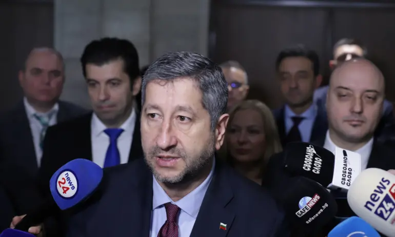 Христо Иванов за Конституцията: Съумяхме да изградим политически консенсус, независимо как сме се обвинявали - Tribune.bg