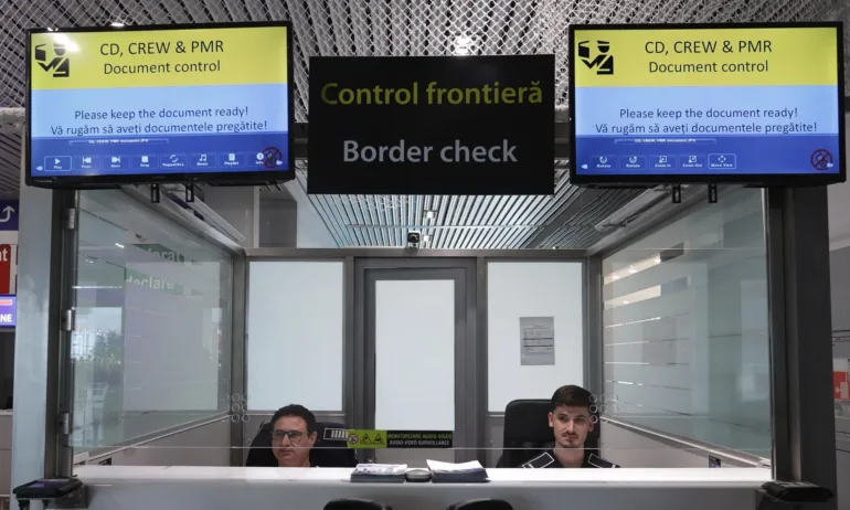 Хиляди недопуснати в ЕС след въвеждането на новата автоматизирана гранична система - Tribune.bg