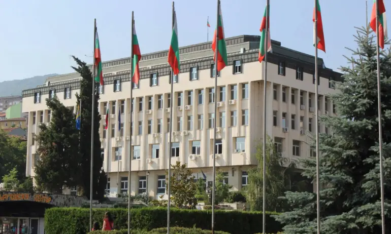 Избирателно: Не всички телефони на хората в Пловдивско са получили предупреждение за труса - Tribune.bg