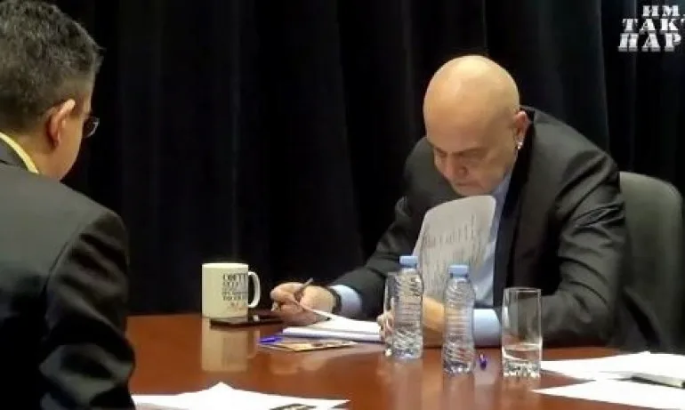 Мрежата: Опашката за премиери на ИТН е дълга, но върви бързо - Tribune.bg