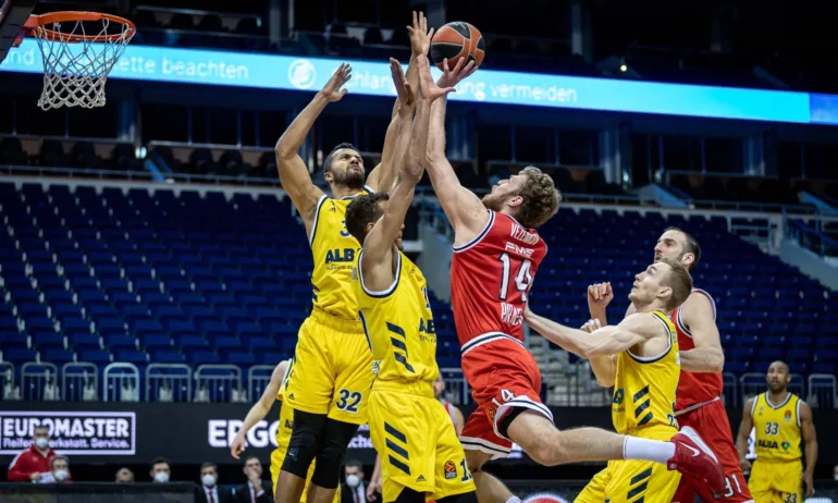 Завишени коефициенти от WINBET за гостуването на Олимпиакос в Берлин - Tribune.bg