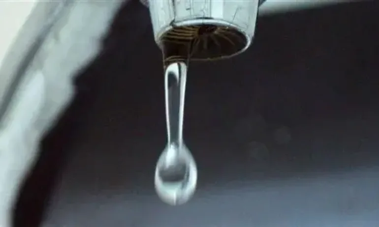 Села в Плевенско преминават на режим на водата - Tribune.bg