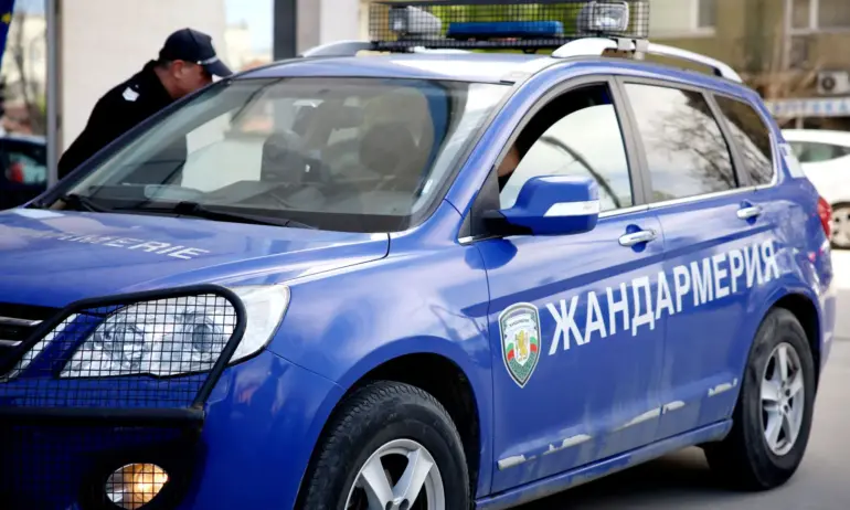 Единият задържан за корупцията в митниците се оказа в Пирогов - Tribune.bg