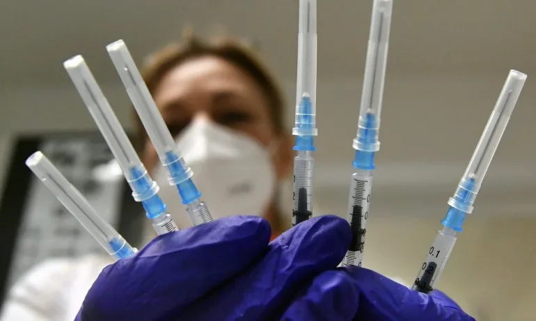 ЕС ще получи 200 милиона ваксини на Pfizer/BioNTech през второто тримесечие - Tribune.bg