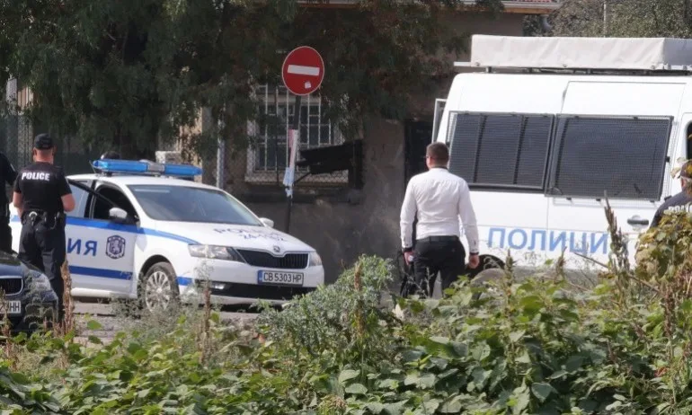 Спецакция в село Галиче - Tribune.bg