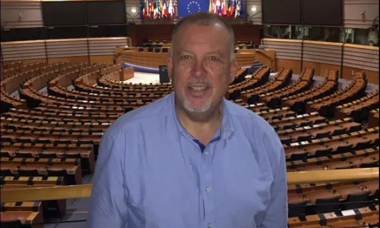 Знаков член на ДСБ напуска партията - Tribune.bg