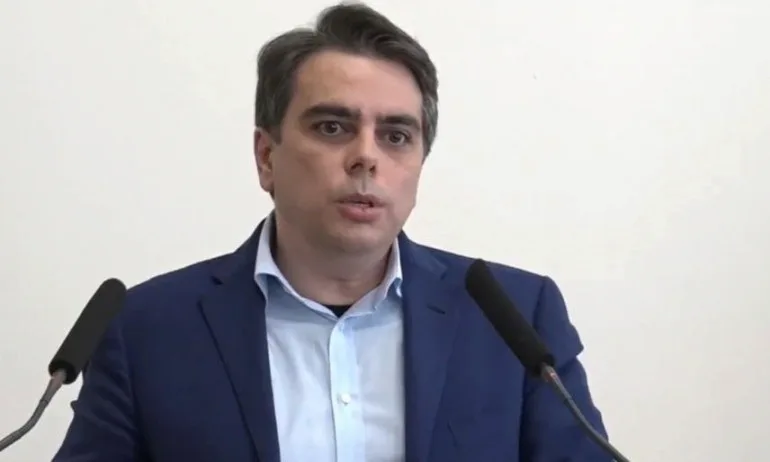 Асен Василев: Обявените намерения на ИТН за намаляване на данъците са неизпълними - Tribune.bg