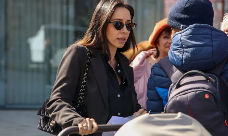 Майката и жената на Нотариуса: Цялото семейство е в тежко състояние. Пишат се измислици - Tribune.bg