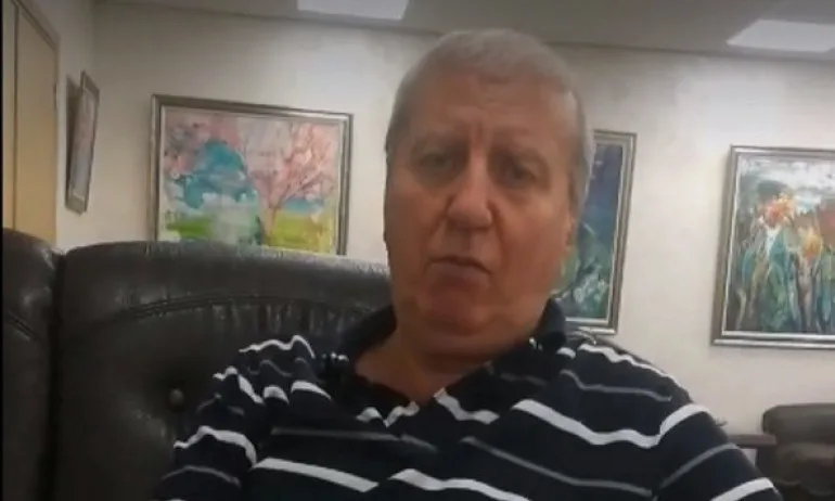 Александър Томов с яростна защита на Румен Радев - Tribune.bg