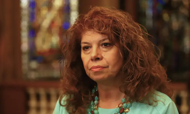 Йотова за бедствието на морето: Дано не е поредният случай, при който заради властово безхаберие страдат хората - Tribune.bg