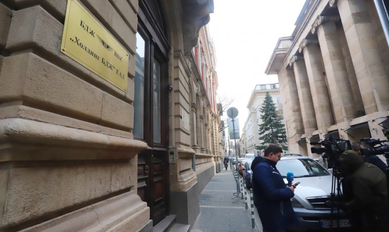 Прокуратурата влезе в БДЖ, разследват сигнал за злоупотреби при обществена поръчка - Tribune.bg