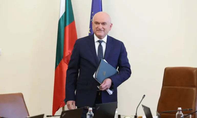 Премиерът Главчев: Очаквам да има разбирателство и редовно правителство с пълен мандат