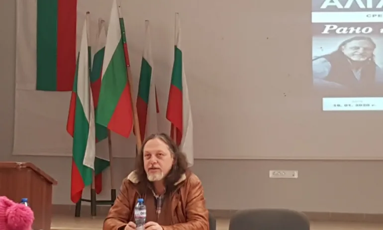 Нидал Алгафари е заплашван със саморазправа заради изразена позиция - Tribune.bg