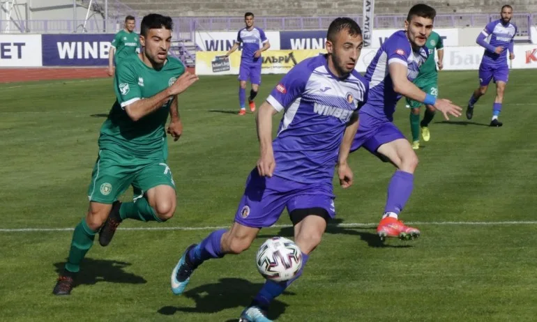 Две греди спряха Етър срещу Ботев Враца - Tribune.bg