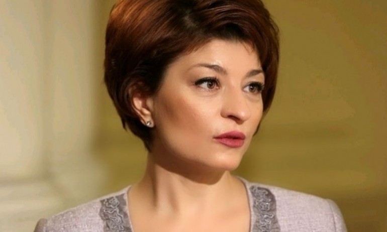 Десислава Атанасова: Не знам как намаляването на състава на КЕВР ще повлияе на цените - Tribune.bg