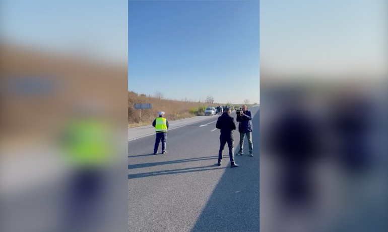 Вдигнаха блокадата на граничния пункт Капитан Андреево - Tribune.bg