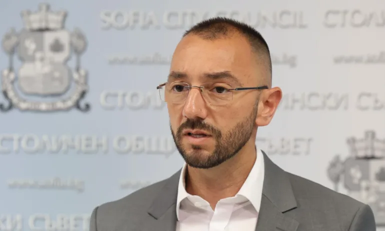 Антон Хекимян: Терзиев създаде най-голямото сметище, а говори за боклука - Tribune.bg