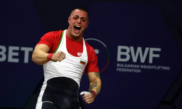 Феноменален Карлос Насар стана световен шампион по безапелационен начин в Бахрейн - Tribune.bg