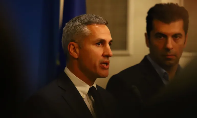 Андрей Гюров: Изказването на Свиленски е в стила Моля, другарко, реториката била като на ИТН - Tribune.bg