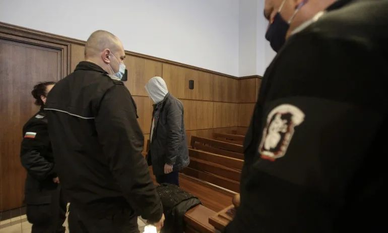 Обвиненият за шпионаж полковник Петър Петров остава в ареста - Tribune.bg