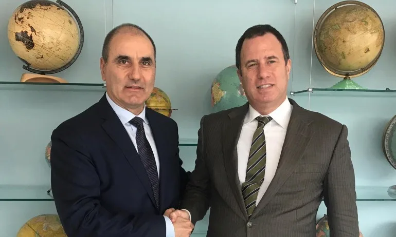 Цветанов разговаря с представители на Националния демократически институт и Международния републикански институт - Tribune.bg