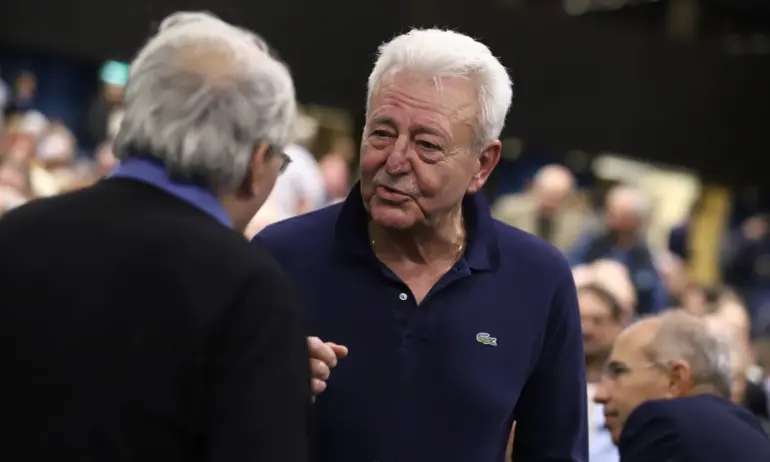 Асен Агов: Президентът минава в строг режим на изолация - Tribune.bg