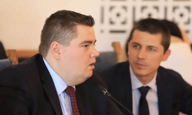 Правната комисия подкрепи ветото на президента на промените в Закона за съдебната власт - Tribune.bg