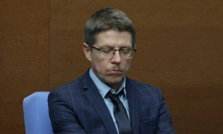 Вицепремиерът по честни избори Цицелков с присъда за шофиране пиян, два пъти залавян с наркотици - Tribune.bg