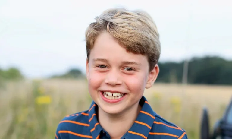 Принц Джордж мечтае да стане футболист - Tribune.bg