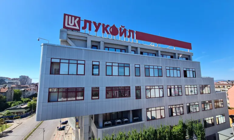 Лукойл не планира продажба на Нефтохим Бургас, нарече спекулация твърденията на Файненшъл таймс - Tribune.bg