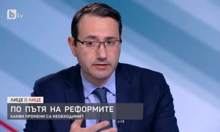 Никола Янков: Да искаме някой друг да ни плати сметката за бежанците е недостойно поведение - Tribune.bg