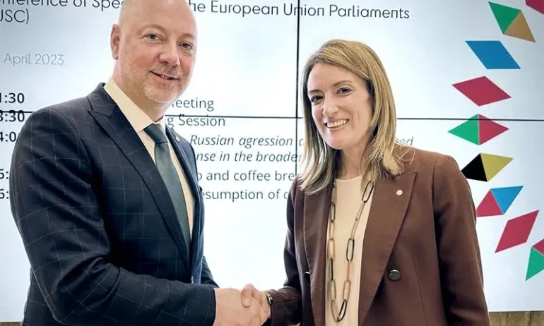 Росен Желязков и Мецола обсъдиха присъединяването ни в Шенген - Tribune.bg