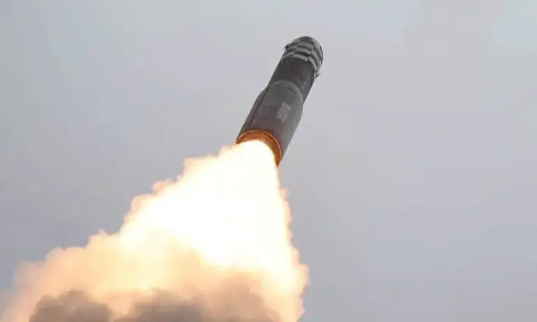Русия има свои собствени хиперзвукови ракети, така че не е