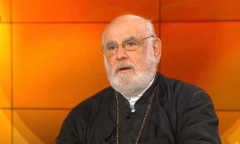 Епископ Тихон: Рашков не трябва да е в държавния апарат, след като е бил в ДС - Tribune.bg