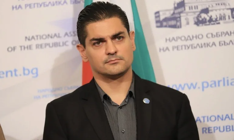 Радостин Василев за партията на Кирил Петков: Чуваме само слова, които са популистки - Tribune.bg